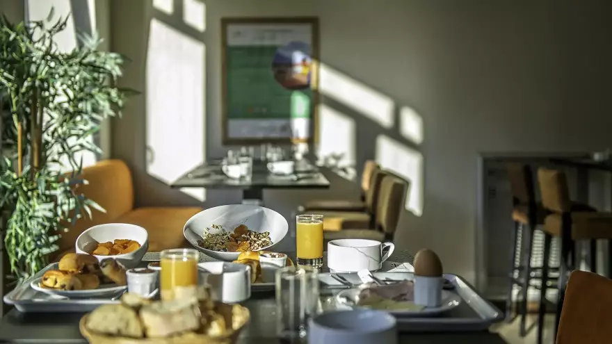 Petit déjeuner au Dou de la Ramaz