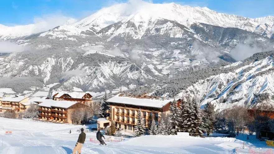 Vue du village vacances Balcon du Sauze des pistes