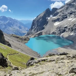 lac Eychauda Hautes Alpes