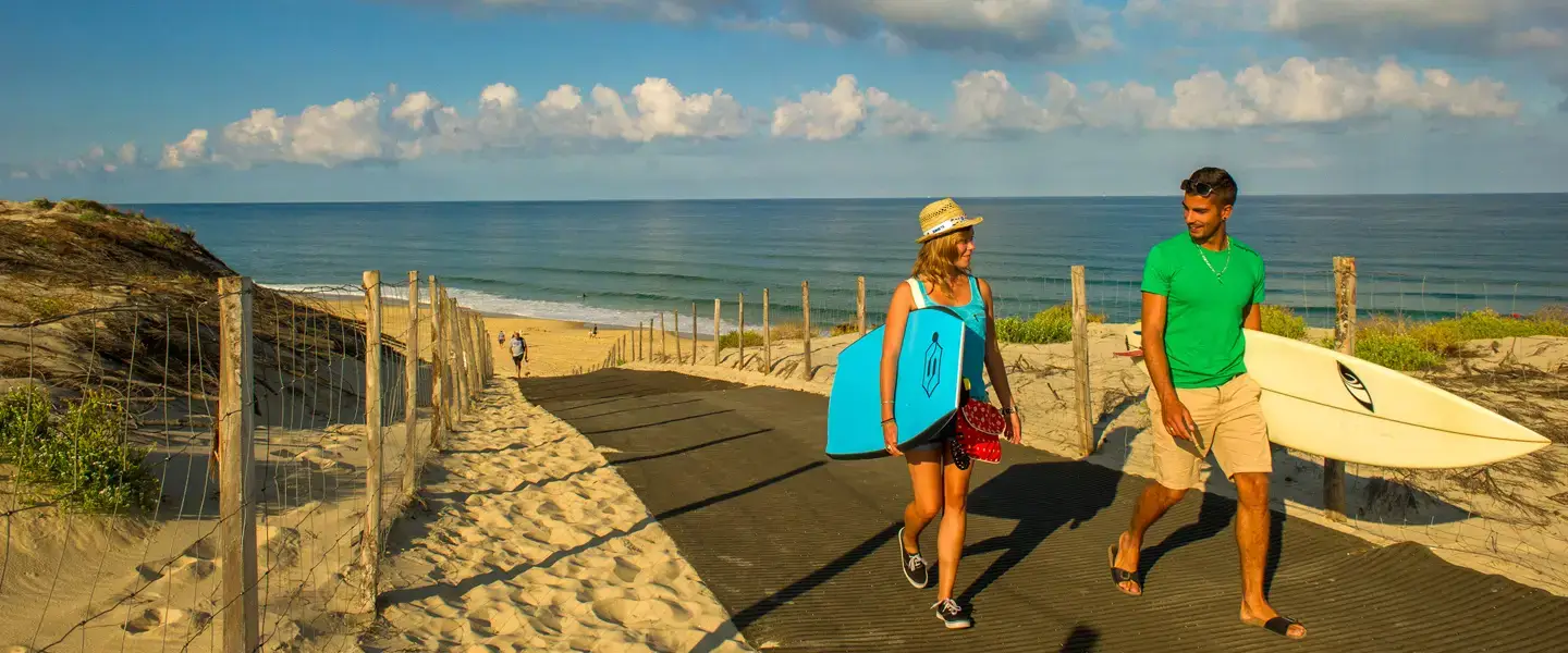 Surfing activity Biscarrosse