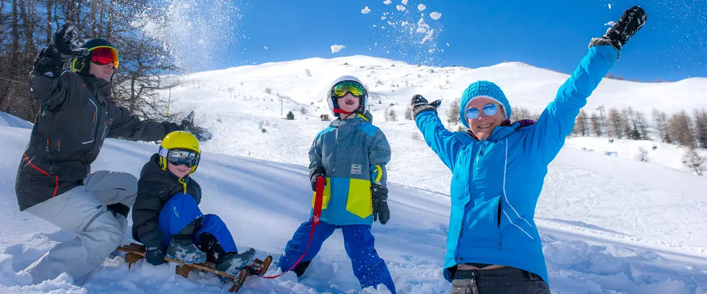 Famille Karellis hiver